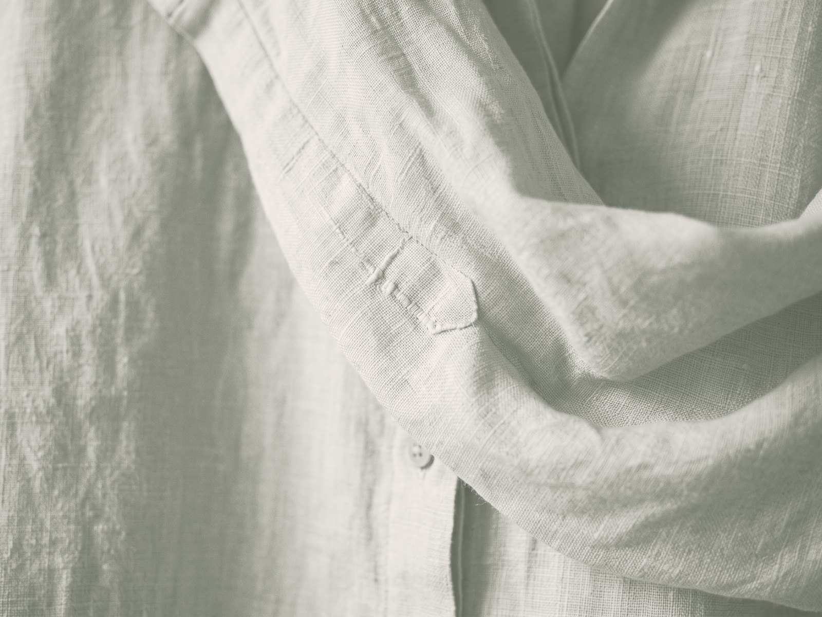 Base Shirt — Macro — cuff and placket
